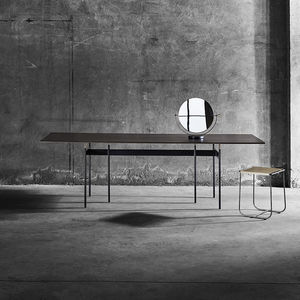 mesa contemporánea
