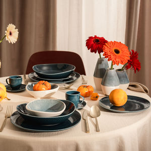 servicio de mesa de porcelana