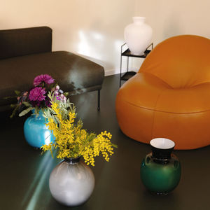 florero contemporáneo