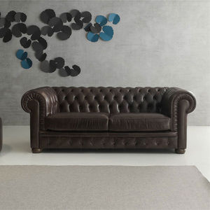 sofá Chesterfield