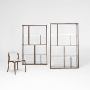 estantería contemporánea / de roble / de nogal / de fresno
