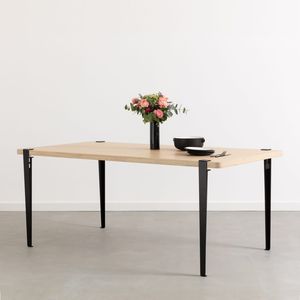mesa de comedor contemporánea