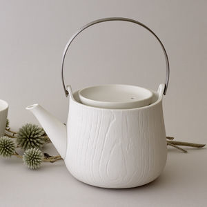 tetera de porcelana
