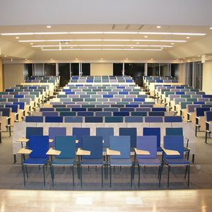 butaca de auditorio contemporáneo