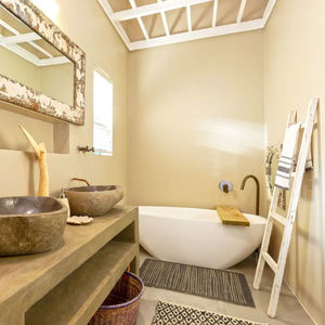 bañera ovalada