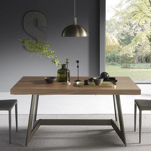 mesa de comedor contemporánea