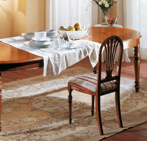 silla de comedor clásica
