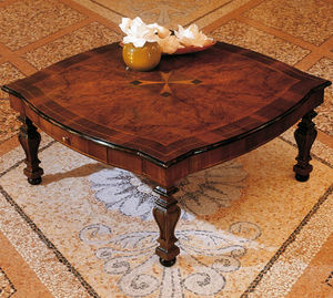 mesa de centro clásica