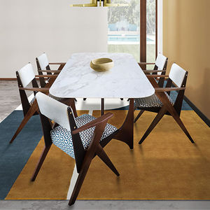 mesa de comedor de diseño escandinavo