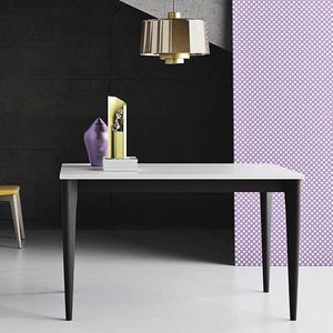 mesa de comedor contemporánea