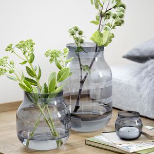florero contemporáneo