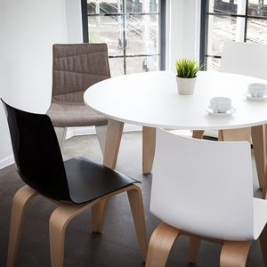 silla contemporánea