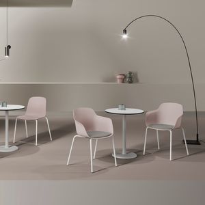 silla de visita minimalista