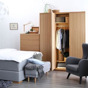 armario contemporáneo / de madera lacada / de roble / de nogal