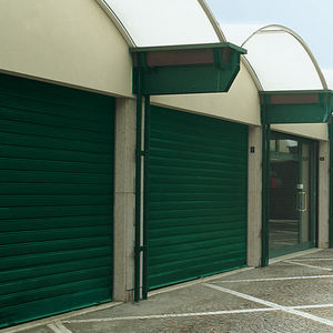 puerta enrollable metálica