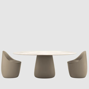 mesa contemporánea
