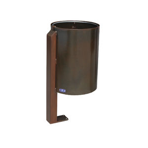 cubo de basura público