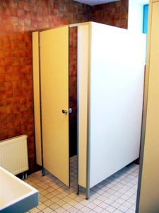 cabina sanitaria para baño