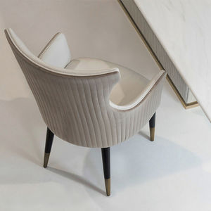 silla contemporánea