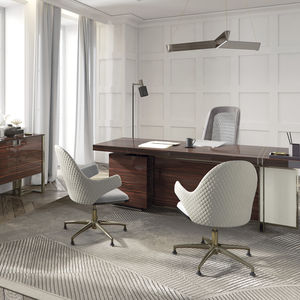 silla de oficina contemporánea