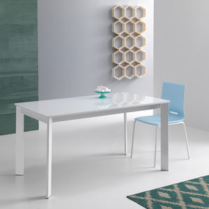 mesa contemporánea