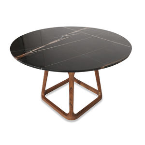 mesa de comedor contemporánea
