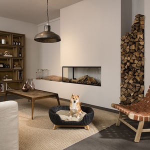 cesta para perros de madera