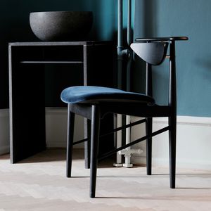 silla de comedor de diseño escandinavo