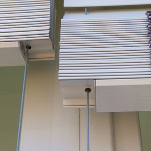 sistema de apertura para cortinas veneciano