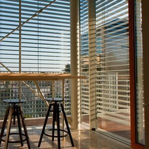 sistema de apertura para cortinas veneciano