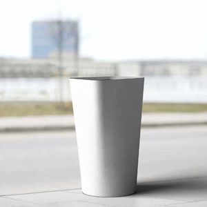 cubo de basura público
