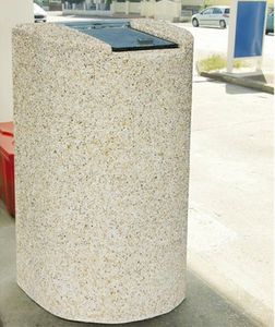 cubo de basura público