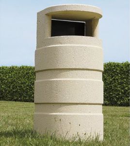 cubo de basura público