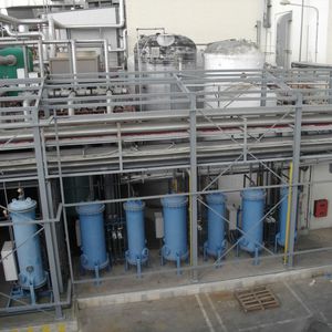 tijeral metálico para aplicaciones industriales