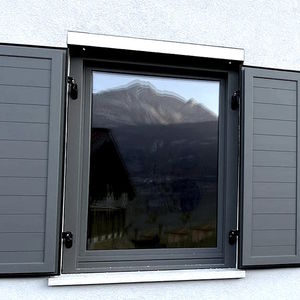 automatización para contraventana abatible
