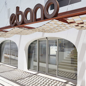pérgola adosada