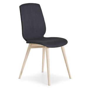 silla de comedor de diseño escandinavo