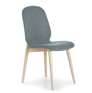 silla de diseño escandinavo