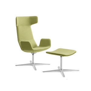 taburete de diseño escandinavo