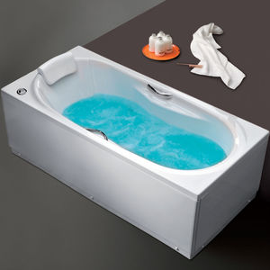 bañera de metacrilato