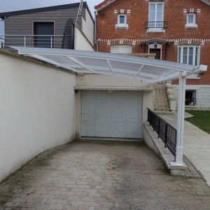 cubierta para aparcamiento de aluminio