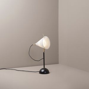 lámpara de mesa