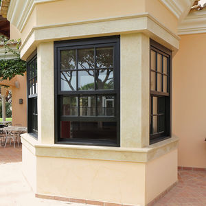 ventana de madera