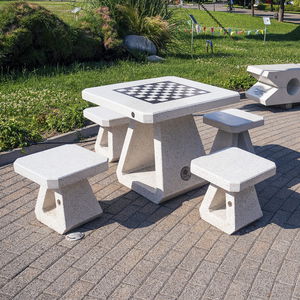 mesa de ajedrez de exterior