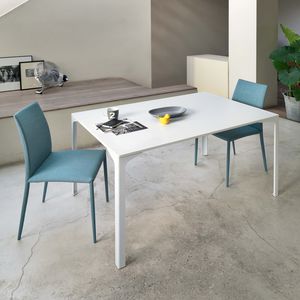 mesa de comedor contemporánea
