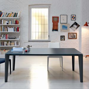 mesa de comedor contemporánea