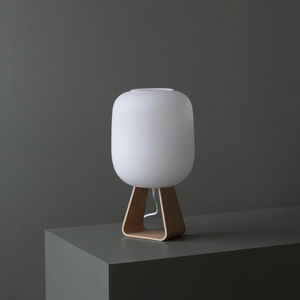 lámpara de mesa