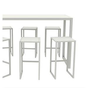 mesa alta contemporánea