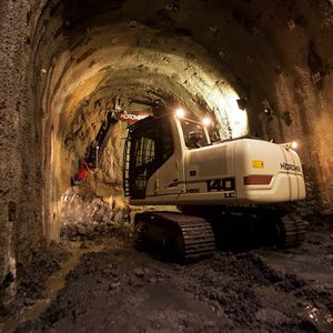 excavadora con orugas