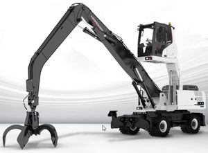 excavadora con orugas
